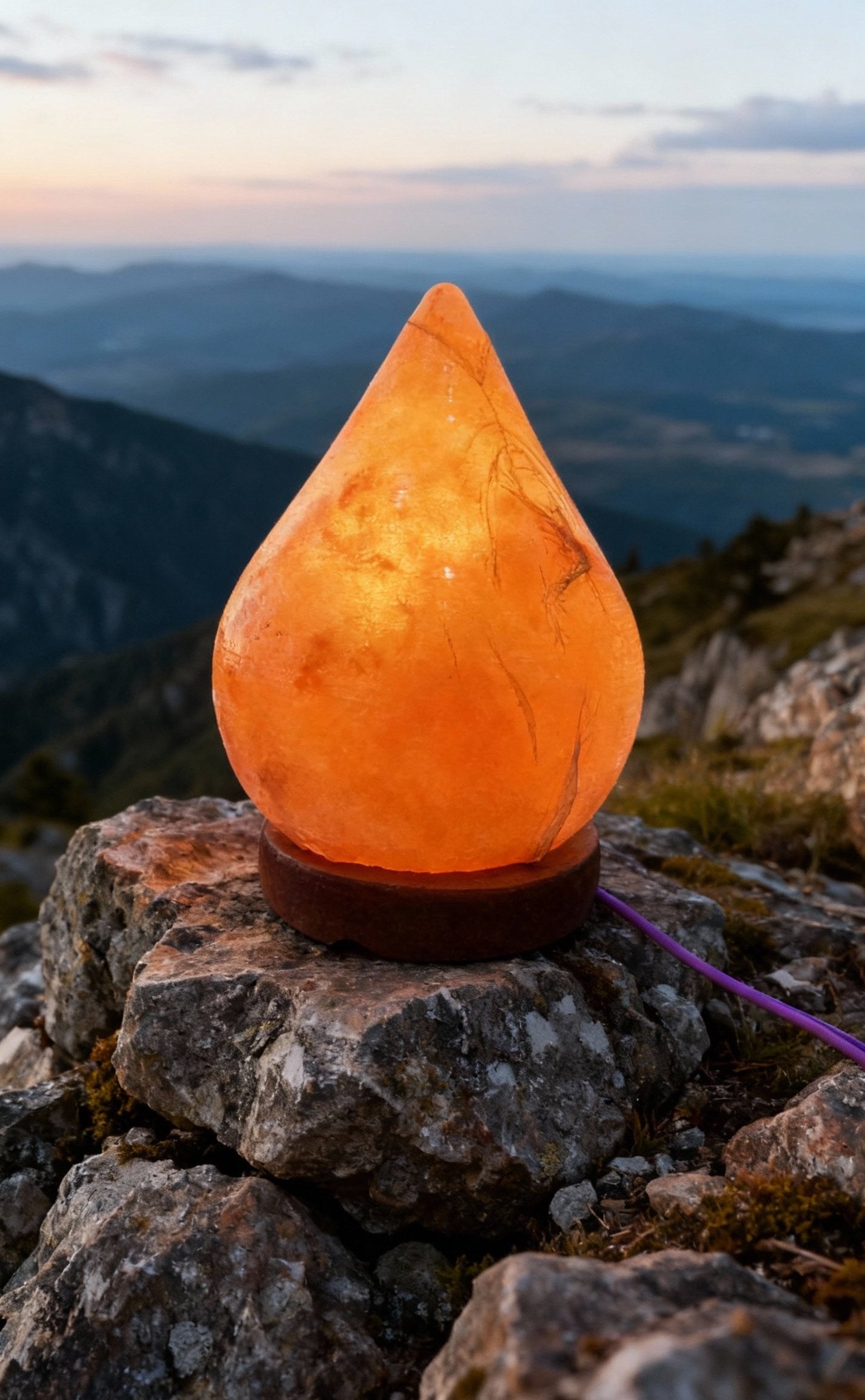 Artisan Aansu/Teardrop Shaped Salt Lamp