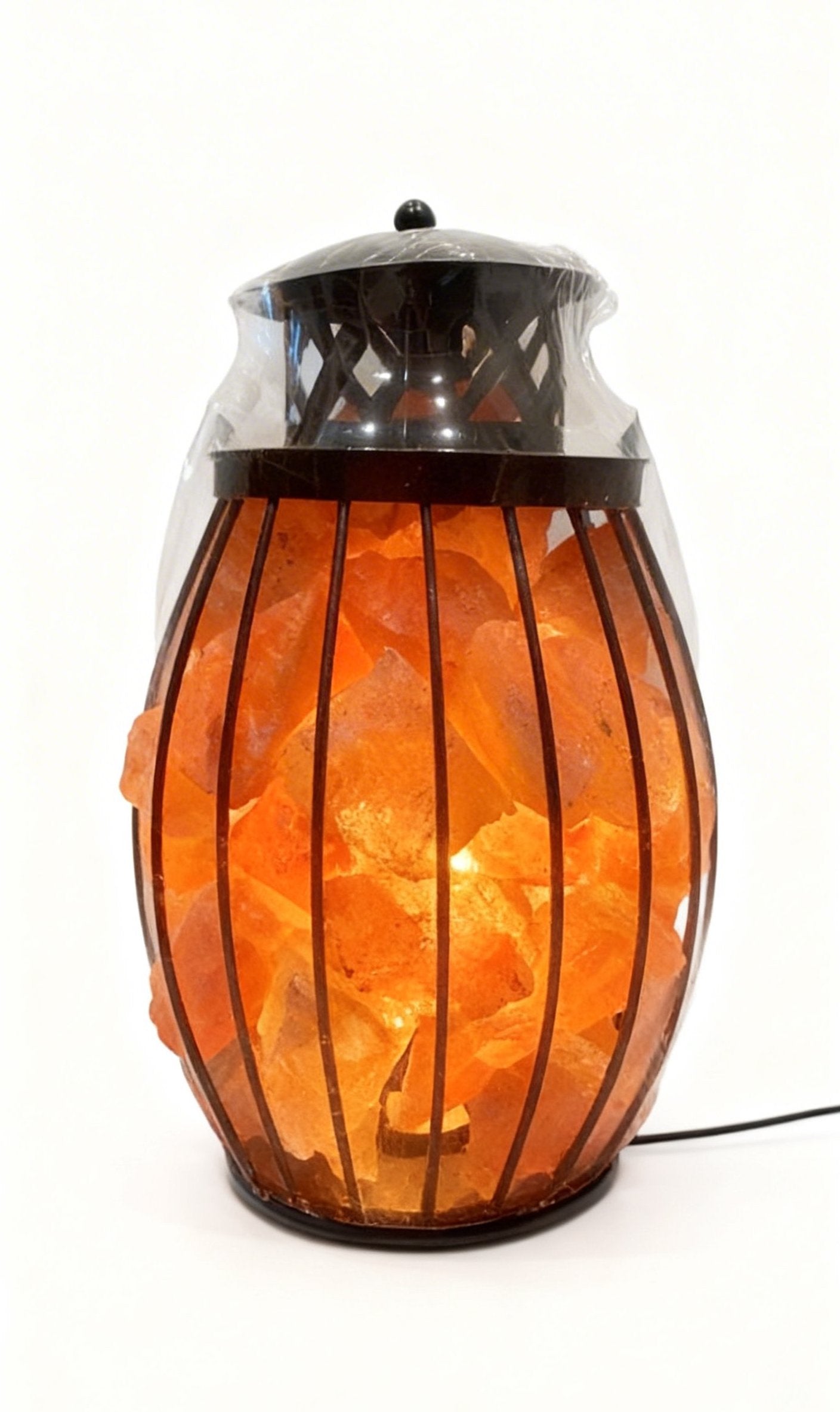 Get Cozy with Our 'Laal Tan' (Lantern) Salt Lamp! 🏮🔥